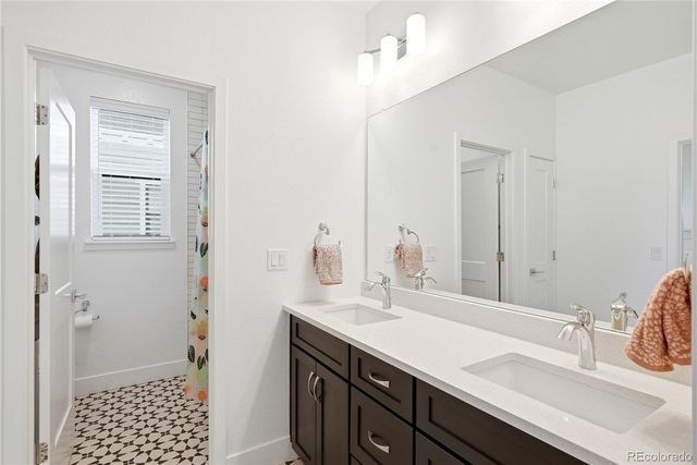 9148 Star Fall Circle, Littleton, CO 80125