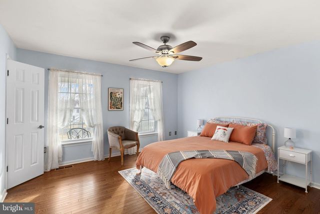 706 STONEWALL LN, Fredericksburg, VA 22407