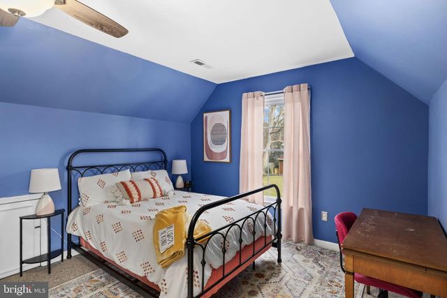 706 STONEWALL LN, Fredericksburg, VA 22407