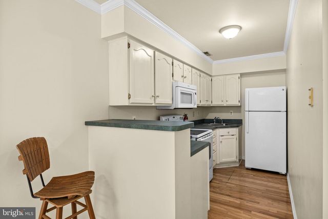 706 STONEWALL LN, Fredericksburg, VA 22407