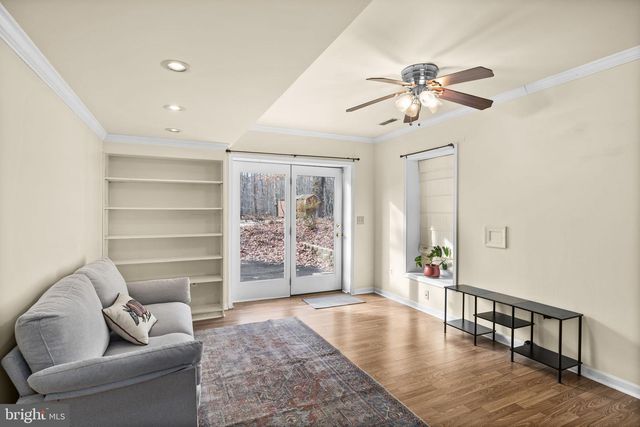 706 STONEWALL LN, Fredericksburg, VA 22407