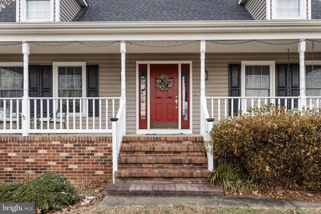 706 STONEWALL LN, Fredericksburg, VA 22407