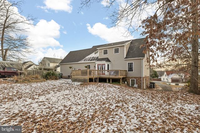 706 STONEWALL LN, Fredericksburg, VA 22407