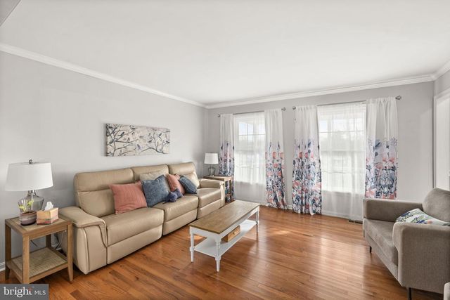 706 STONEWALL LN, Fredericksburg, VA 22407