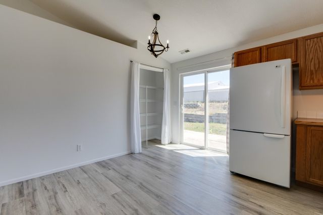 337 S Solar St, Airway Heights, WA 99001
