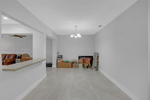 862 W 79th St, Hialeah, FL 33014