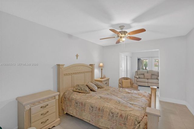 862 W 79th St, Hialeah, FL 33014