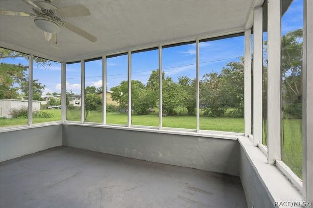 48 S Davis Street, Beverly Hills, FL 34465
