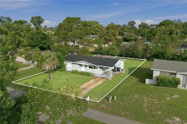48 S Davis Street, Beverly Hills, FL 34465
