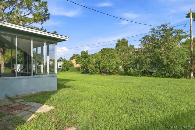 48 S Davis Street, Beverly Hills, FL 34465