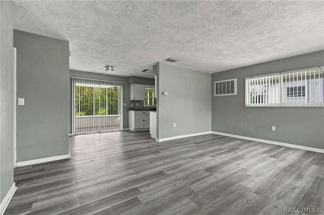 48 S Davis Street, Beverly Hills, FL 34465