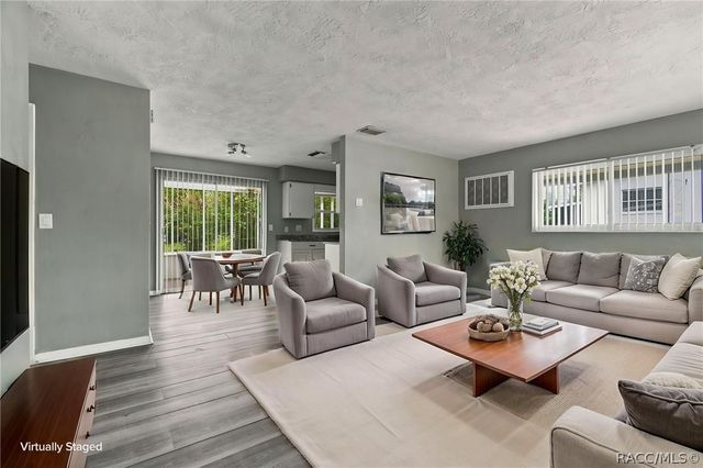 48 S Davis Street, Beverly Hills, FL 34465