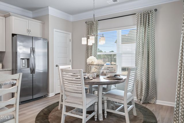 203 Courtside Drive, Dunn, NC 28334