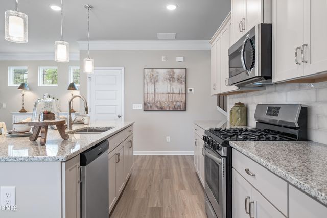 203 Courtside Drive, Dunn, NC 28334