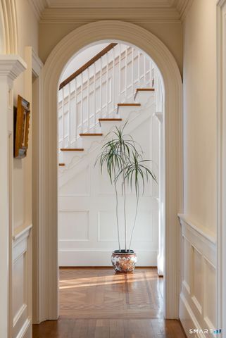 5 Pembroke Hill, Farmington, CT 06032