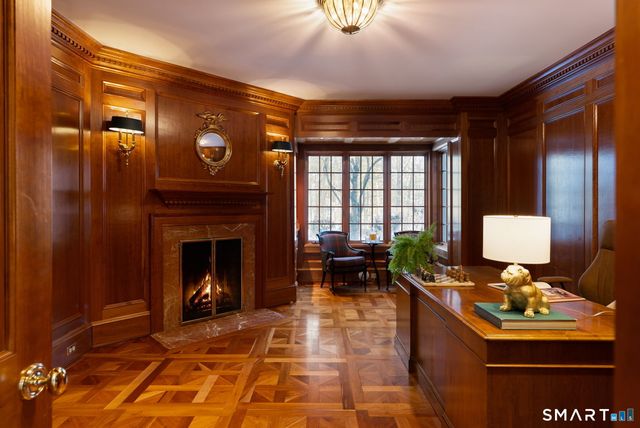 5 Pembroke Hill, Farmington, CT 06032