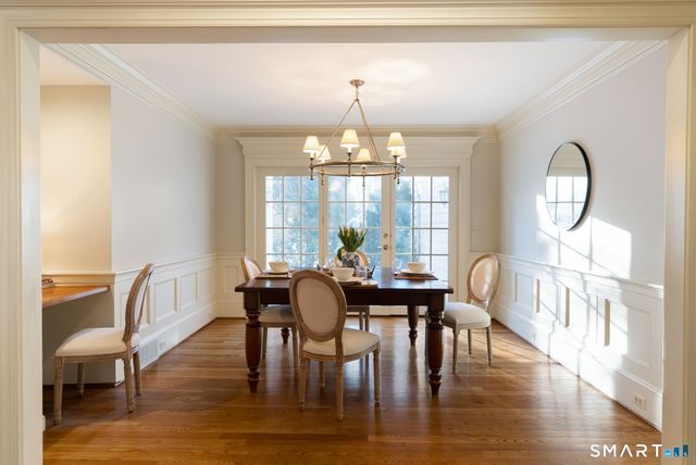 5 Pembroke Hill, Farmington, CT 06032