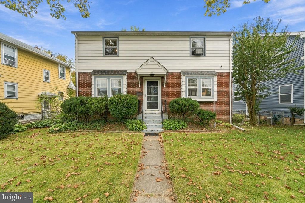 109 LECONEY CIR, PALMYRA, NJ 08065 — exterior