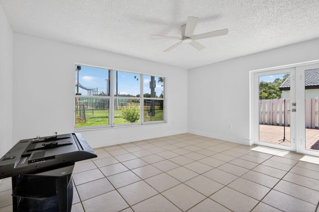 2853 SW 174th Avenue, Miramar, FL 33029