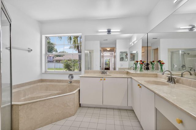 2853 SW 174th Avenue, Miramar, FL 33029