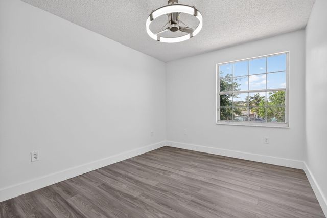2853 SW 174th Avenue, Miramar, FL 33029