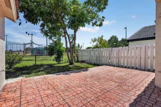 2853 SW 174th Avenue, Miramar, FL 33029