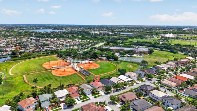 2853 SW 174th Avenue, Miramar, FL 33029