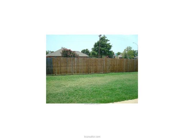 3508 Wild Plum, College Station, TX 77845