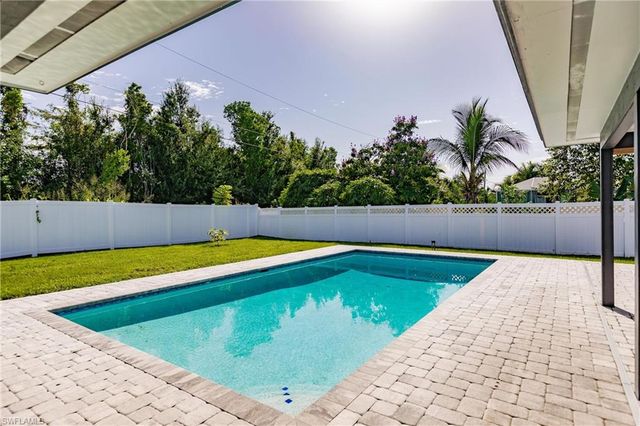 905 Dean WAY, Fort Myers, FL 33919