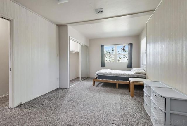 602 Starbright Ln, Alpine, CA 91901