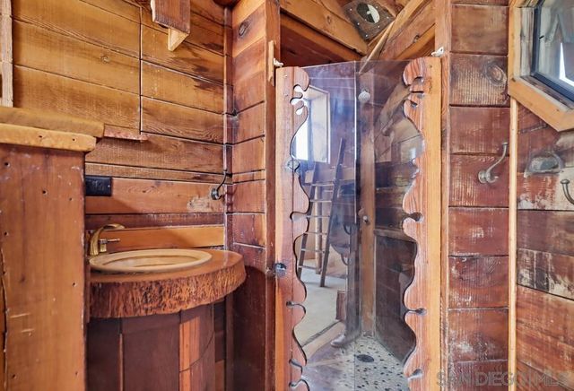 602 Starbright Ln, Alpine, CA 91901