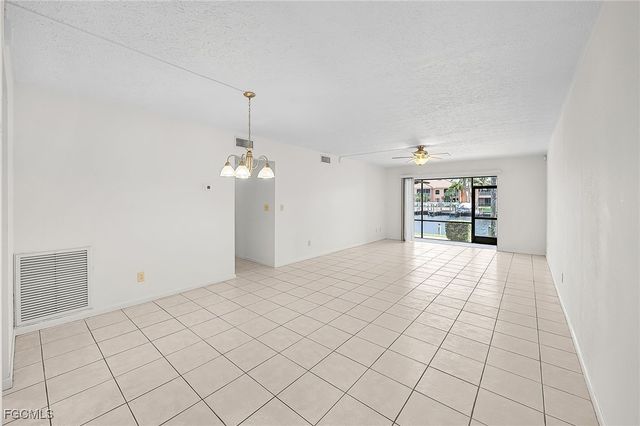 4525 Country Club BLVD 110, Cape Coral, FL 33904