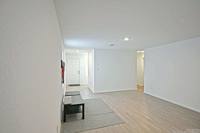 5115 Schaeffer, Converse, TX 78109