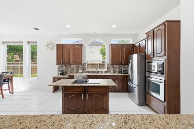 1817 Lake Forest Boulevard, Flower Mound, TX 75028