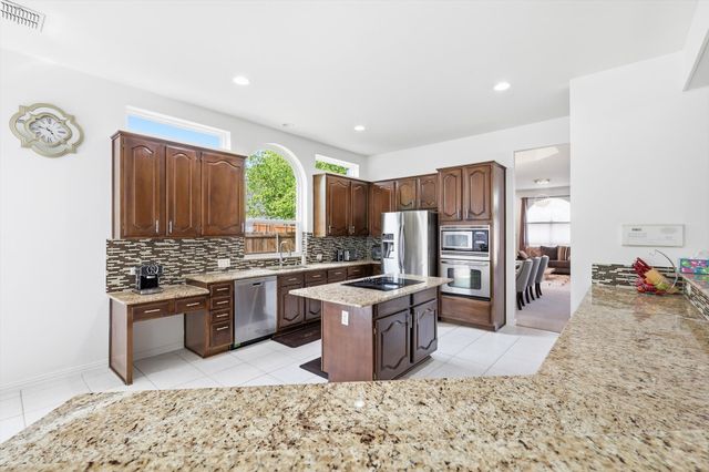 1817 Lake Forest Boulevard, Flower Mound, TX 75028