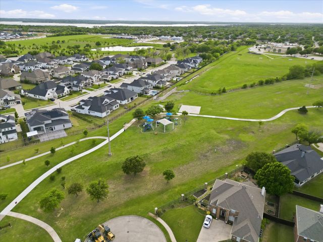 1817 Lake Forest Boulevard, Flower Mound, TX 75028