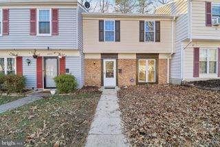 2575 ROBINSON PL, Waldorf, MD 20602