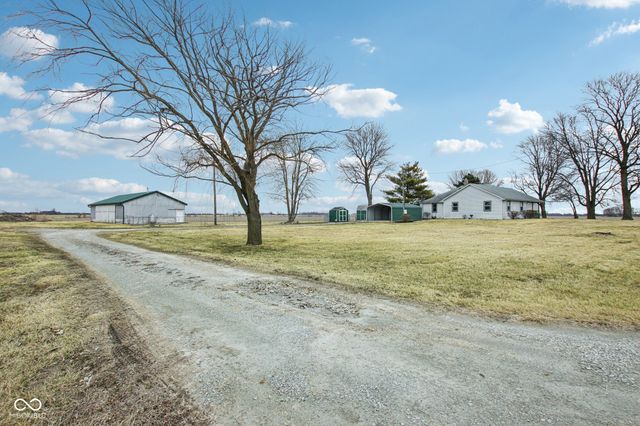 7702 W State Road 38, Pendleton, IN 46064