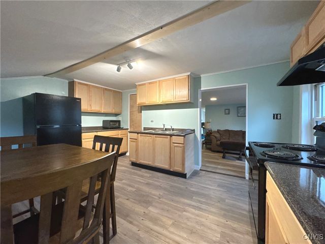 6095 North Main Street, Sandy Creek, NY 13145