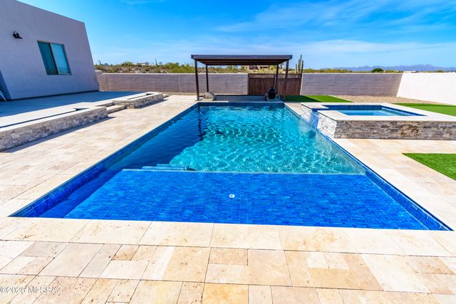 4456 W Placita Roca Escondida, Tucson, AZ 85745