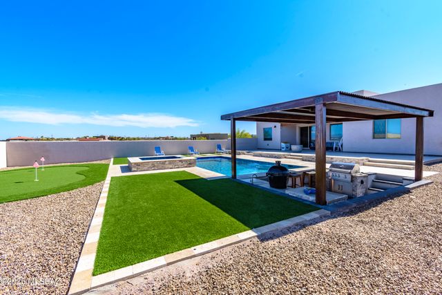 4456 W Placita Roca Escondida, Tucson, AZ 85745