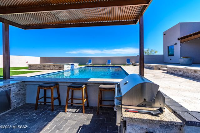 4456 W Placita Roca Escondida, Tucson, AZ 85745