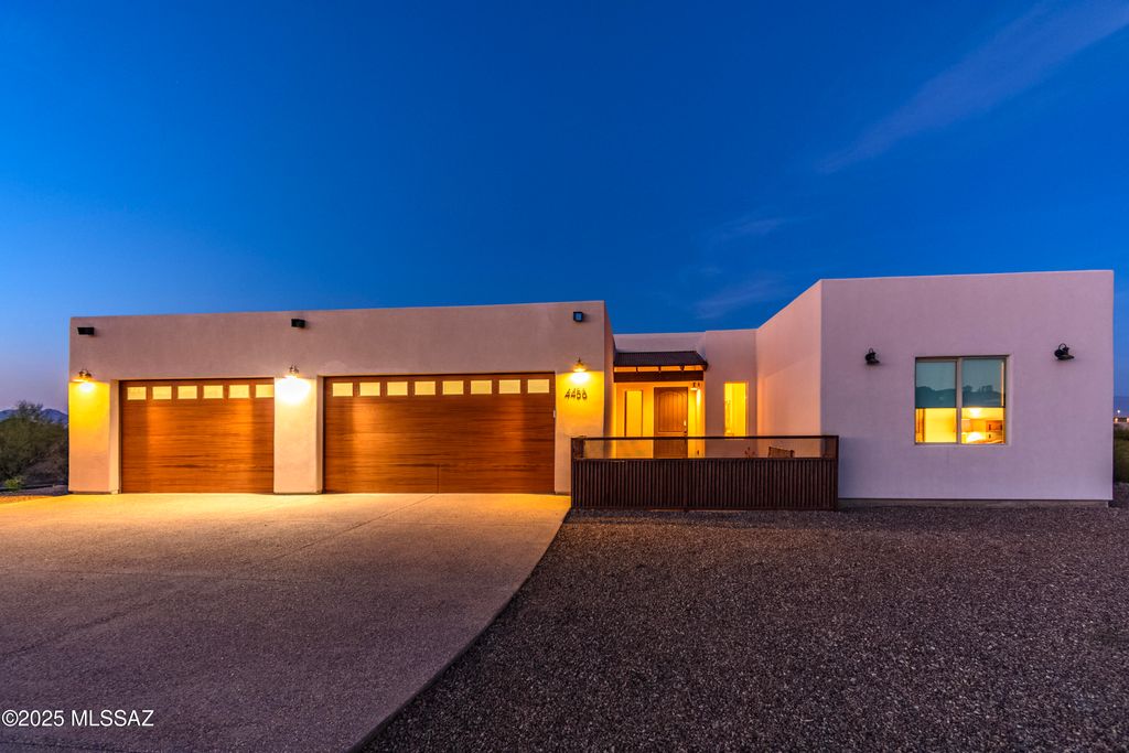 4456 W Placita Roca Escondida, Tucson, AZ 85745