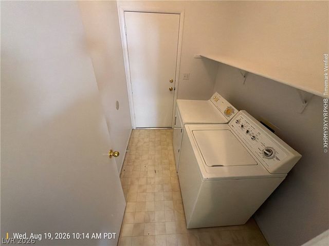 7905 Dutch Canyon Court, Las Vegas, NV 89131