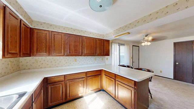 1027 Prairie Avenue, Hillsboro, WI 54634