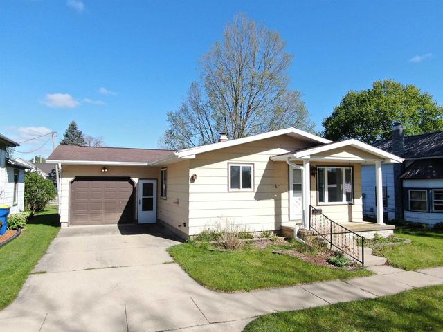 1027 Prairie Avenue, Hillsboro, WI 54634
