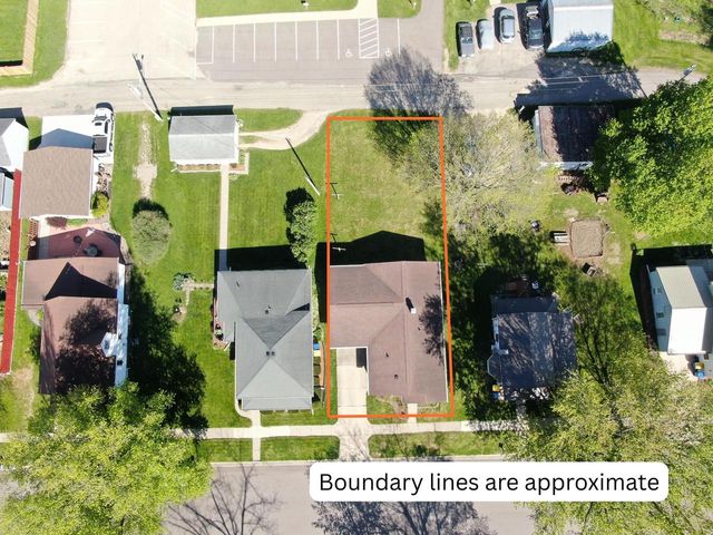 1027 Prairie Avenue, Hillsboro, WI 54634