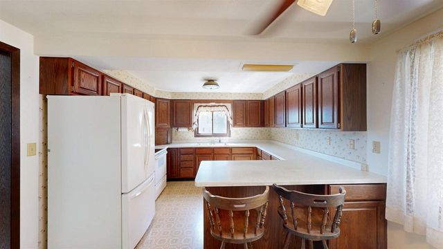 1027 Prairie Avenue, Hillsboro, WI 54634