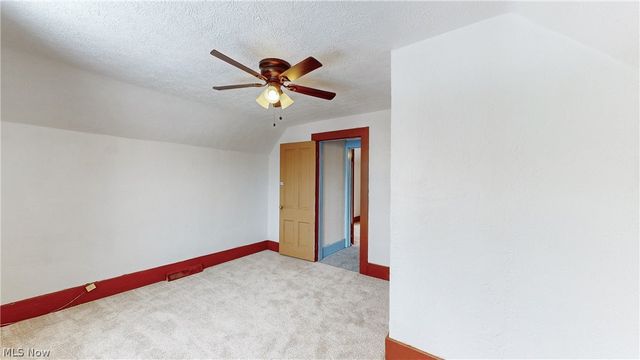 2411 8th Street, Cuyahoga Falls, OH 44221