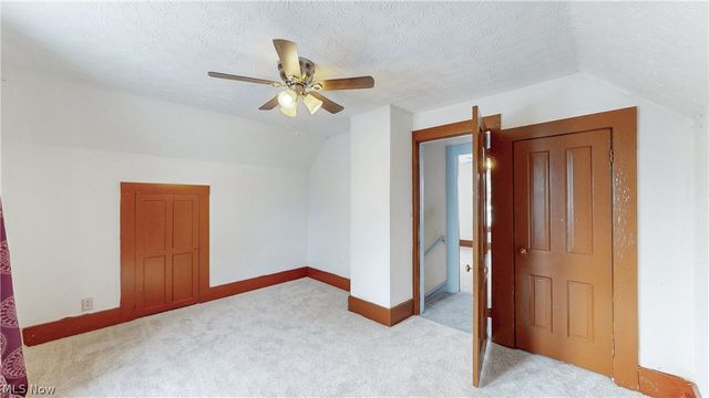 2411 8th Street, Cuyahoga Falls, OH 44221